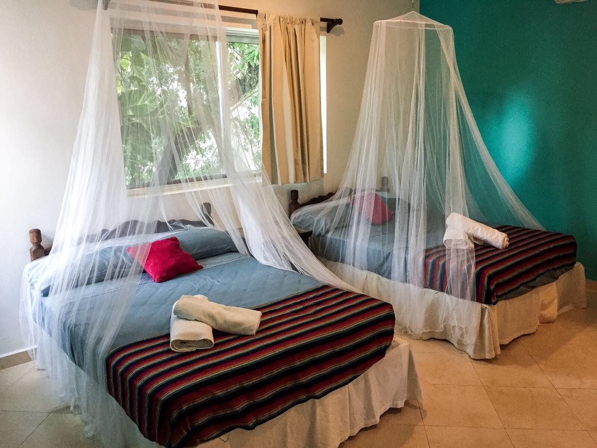 Esquina De La Felicidad De Playacar Bed & Breakfast Playa del Carmen Exterior photo